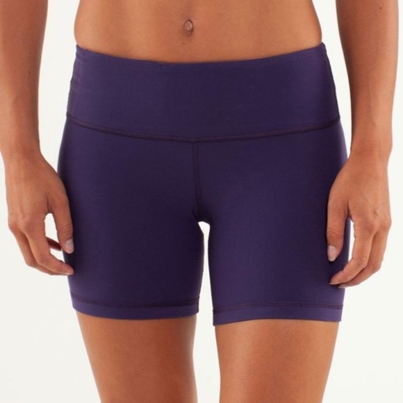 LULULEMON Groove Shorts Dense Purple Sz.4 - Picture 3 of 8